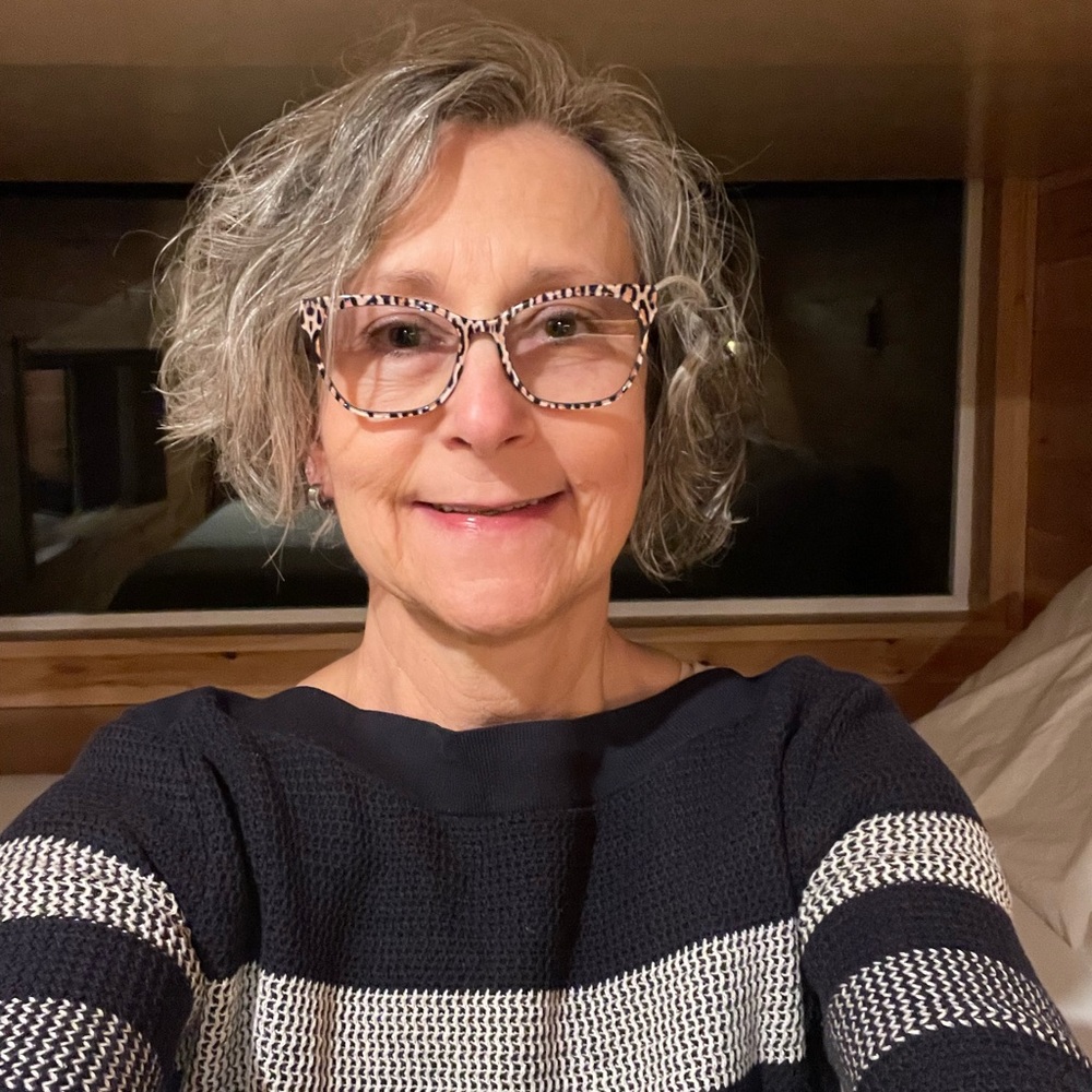 Meet your Posher, Tina